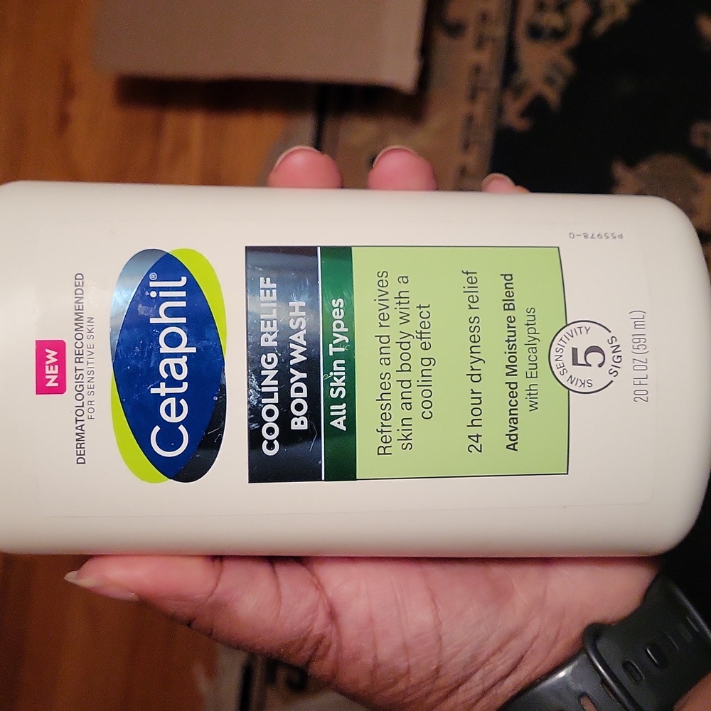 Cetaphil Cooling Relief Body Wash